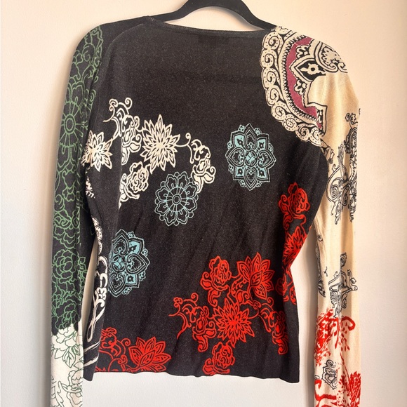 Etro Multicolor Patterned V-Neck Longsleeve - Picture 2 of 3